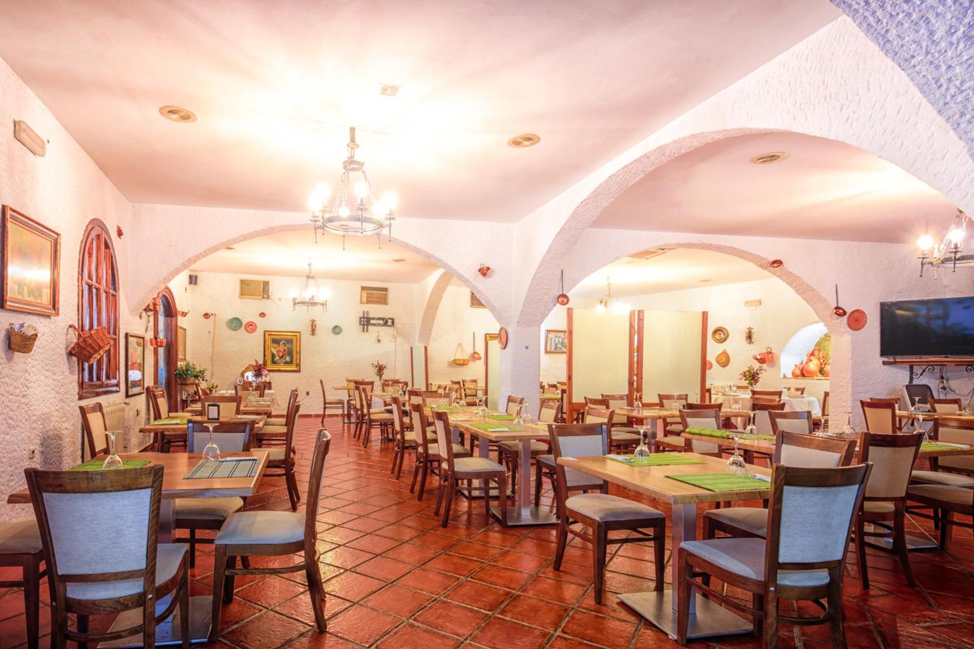 Cuevas Pedro Antonio De Alarcon Guadix Exterior foto
